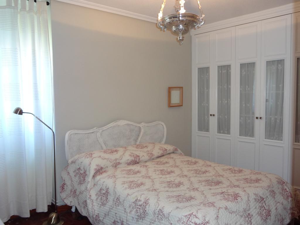 Hotel Sunny Apt Close To University With Parking And Wifi Santander Exterior foto