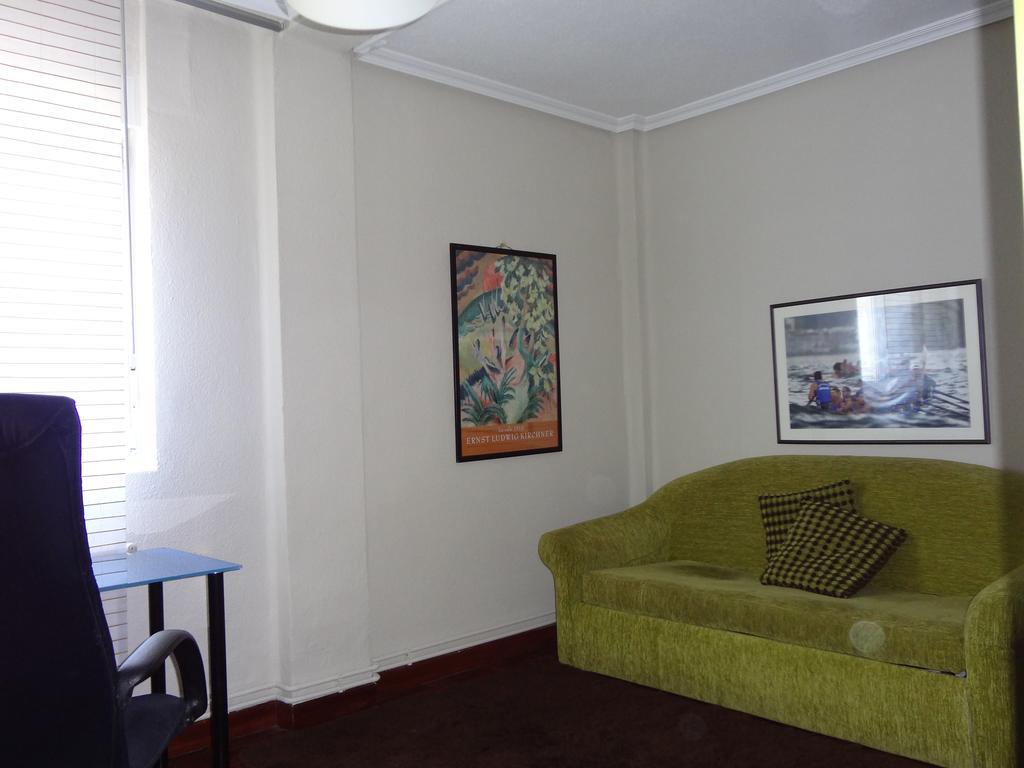 Hotel Sunny Apt Close To University With Parking And Wifi Santander Exterior foto